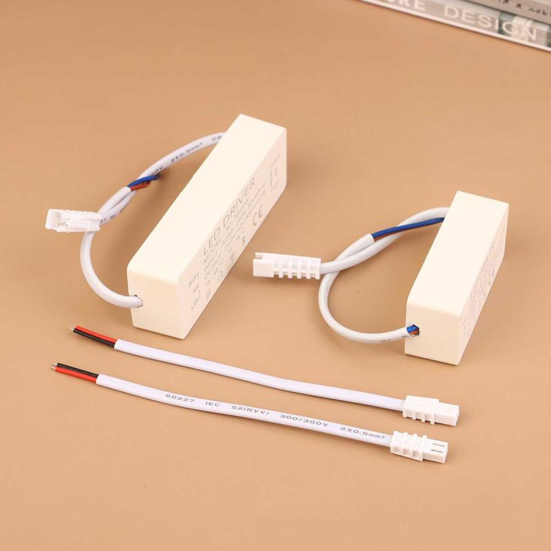 Led Driver 300Ma 1-3W 3-5W 4-7W 8-12W 12-18W 18-25W 25-36W 20/30/36W Led Power Supply Unit Ac85-265V Led Lighting Transformers