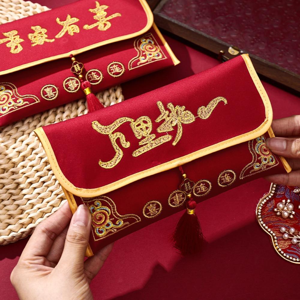Traditional Wedding Red Envelope Hongbao Embroidered Lucky Money Packet Lion Dance Thickened Money Bag Wedding