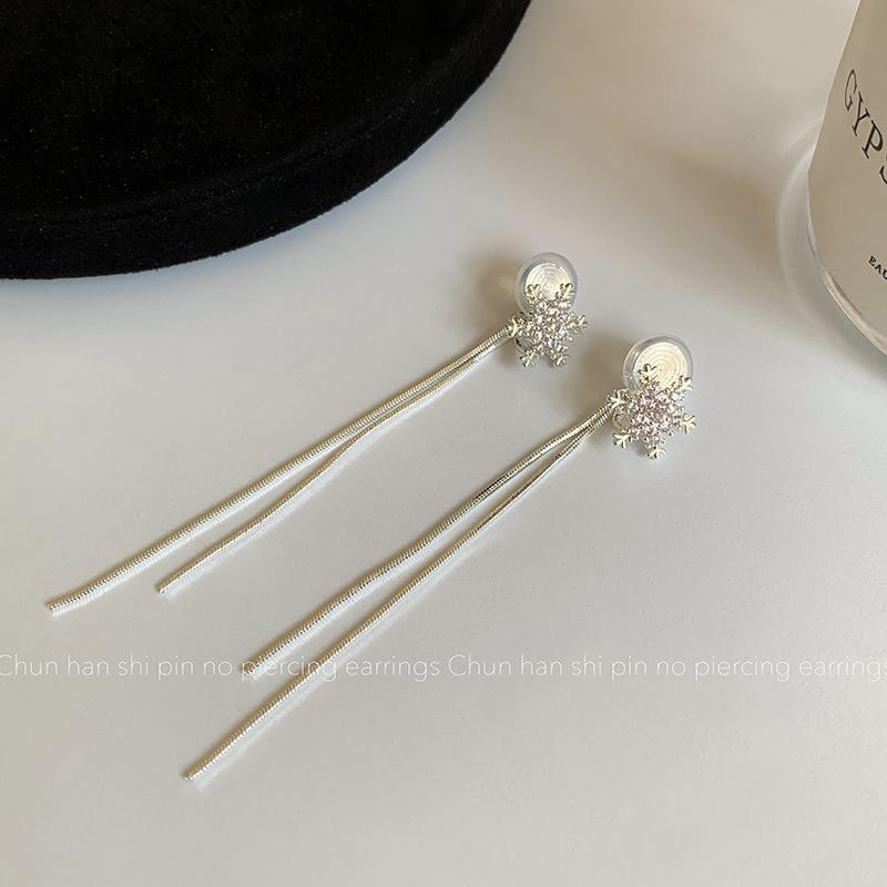 New temperament niche design snowflake fringed earrings earclips long fashion versatile trendy earrings earrings women