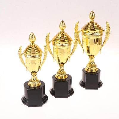 1 kus Plastový Malý Pohár pro Cenu Dětská Trofej Ocenění Soutěž Fotbal Škola Odměňovací Pomůcka Cena pro Vítěze Trofej Hračka