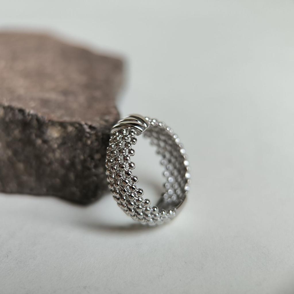 Серебряное кольцо с без камней, вес изделия 5,21 гр (2184324)