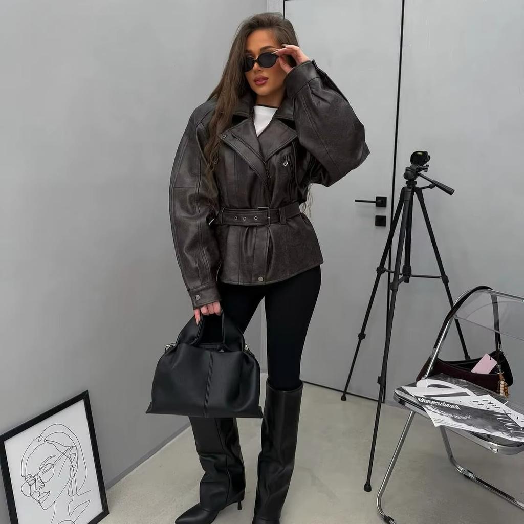 VAYLA Damen Retro Uni Reverskragen Leder Kurze Jacke Langarm Gürtel Reißverschlusstasche Locker Oberbekleidung Dame Herbst Alltagsmantel