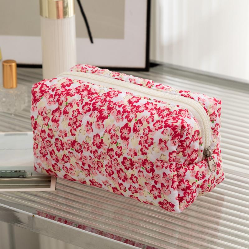 Storage Organizer Floral Puffy Quilted Makeup Bag Flower Printed Cosmetic Pouch Large Travel Cosmetic Bag Makeup Accessory