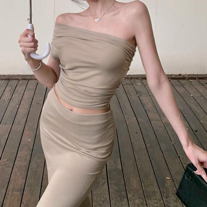 

Женский летний топ с открытыми плечами и сборками и эластичная облегающая миди-юбка, комплект из двух предметов Medium