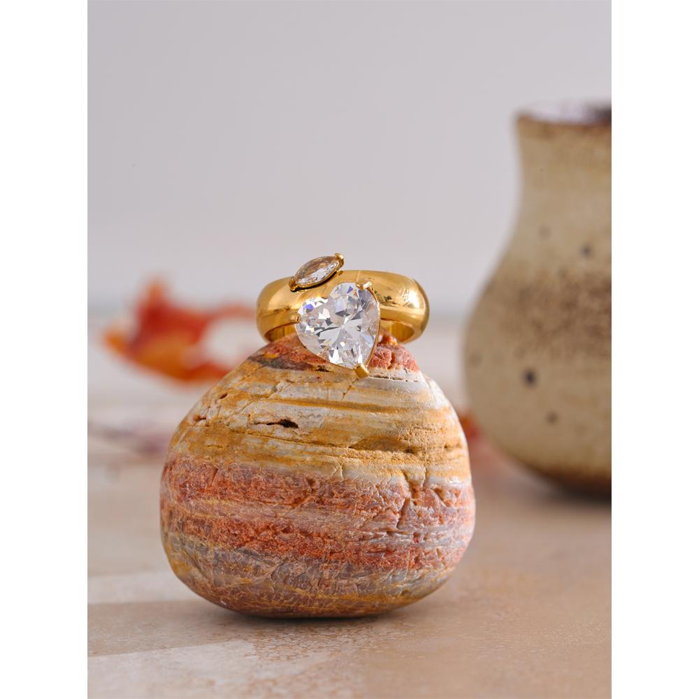 Eetit 18K Golden PVD Plated Rust Prevention Bling Cubic Zirconia Ring for Women Stainless Steel Fashion Smooth Jewelry