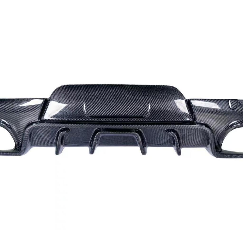 Compatible with 2014-2016 Panamera 970.2 FXX Carbon Fiber Rear Lip