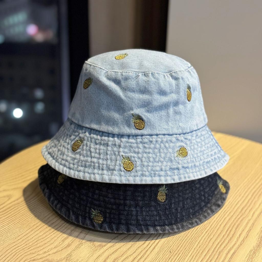Spring and summer new pineapple embroidered denim fisherman hat for women, washed vintage outdoor versatile sun protection bucket hat