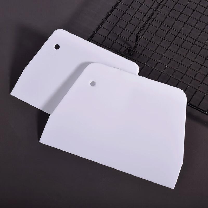 

Yigang Plastic Dough & Cake Scraper Set