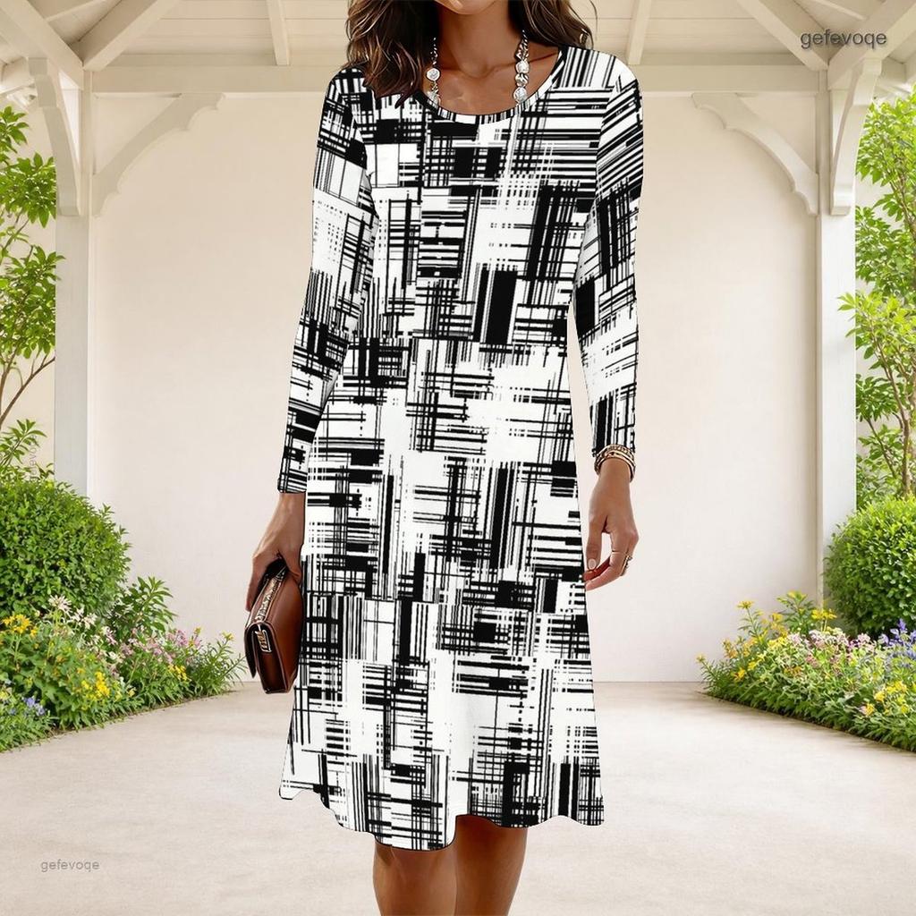 Women Plus Size Round Neck Long Sleeve A Line Flared Hem Black Printed Dress