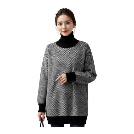 [UQQA] [A must-have item for fall and winter] High neck knit sweater women s tops bicolor color scheme