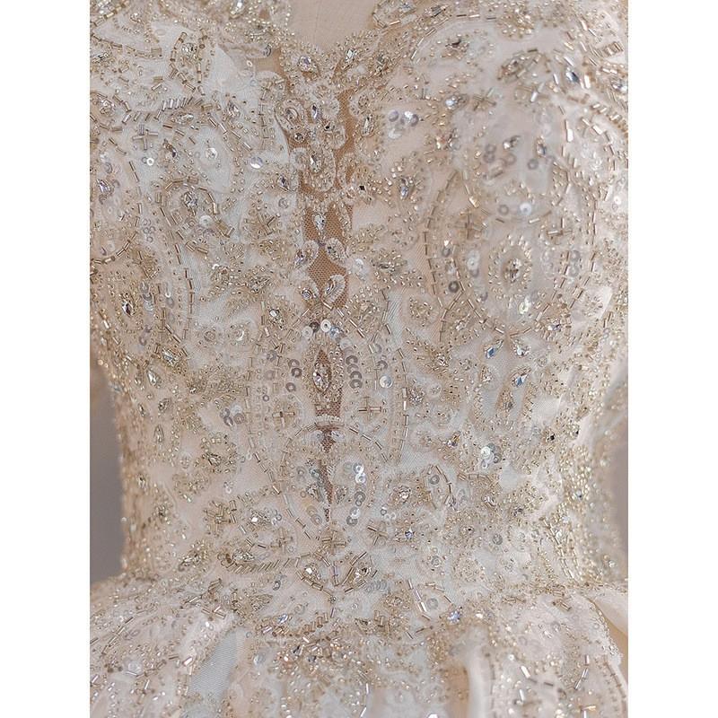 Elegant Long Sleeve French-Style Luxury Wedding Dress 2026 Deep V Neck Full Train Bridal Gown Plus Size Bride