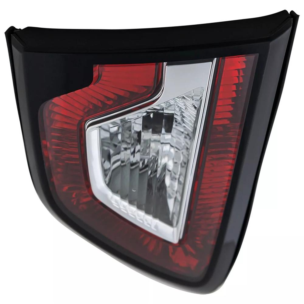 Rear Left Tail Light with Halogen Bulb 20956907 For Chevrolet Traverse 2013-2017