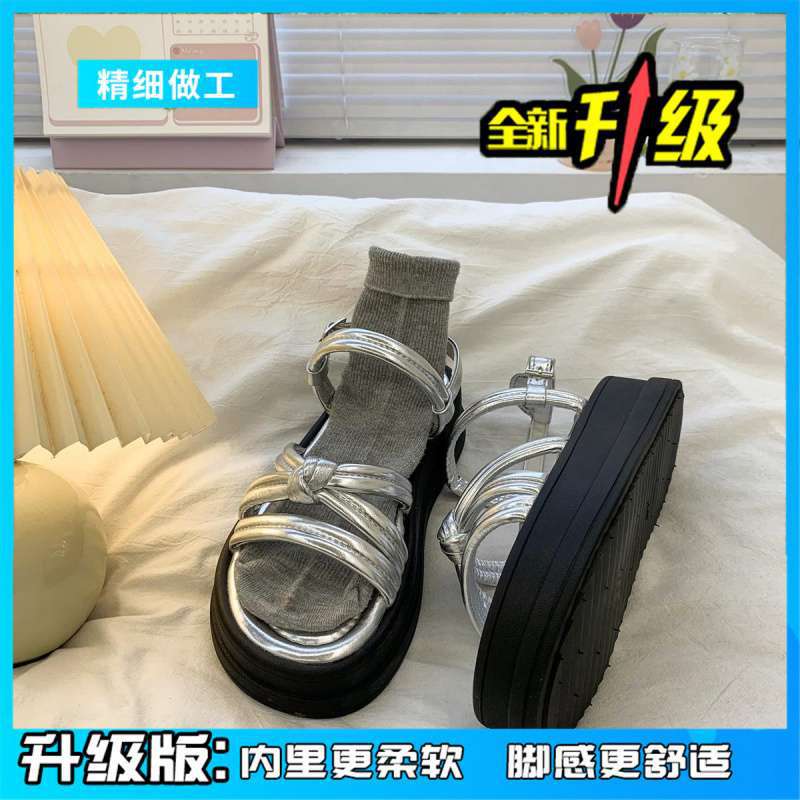 Silver platform sandals female 2025 summer new retro student wear Korean version of versatile design fairy sandals