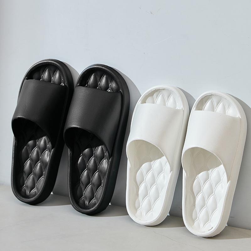 Stepping Comfort: Unisex Non-Slip Summer Shower Slippers for Home
