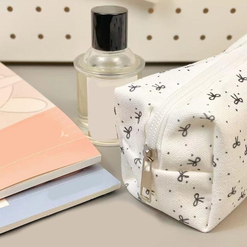 

Fashionable Bows Design Pencil Box Stylish School Accessories Polyester Case HX6C China Mainland