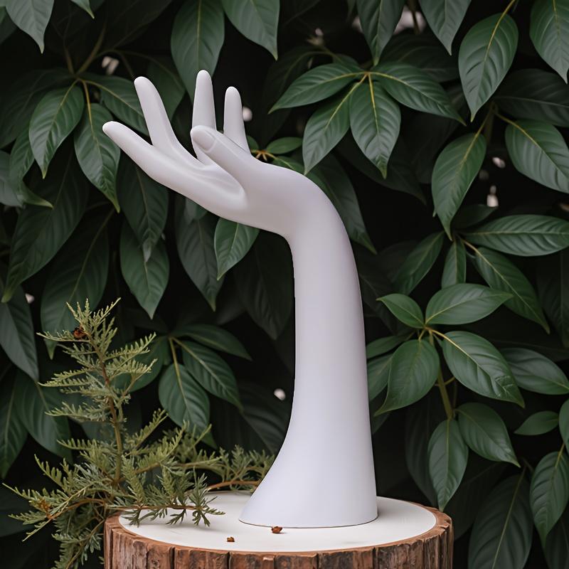Genuine high-end art accessory hand model Abstract Glove, jewelry, and ring photo simulation display creative plastic hand model for jewelry