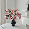 2-Kopf Künstliche Lilienblüten Weiß Real Touch Künstliche Faux-Pflanzen Mehrblütig Rosa Falsche Lilienzweige Wohnzimmer-Dekorationen