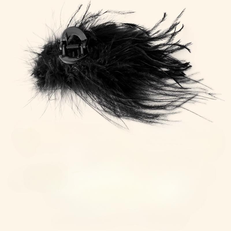 Shark Clip Autumn and Winter Feather Grab Clip High-end Ostrich Hair Hairpin Back Head Hair Hair Grab Super Fairy Headdress