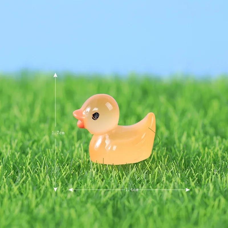 Fairy Tales Room Decoration Interior Accessories Yard & Garden Decors Landscape Miniatures Home Decor Mini Yellow Duck Statuette