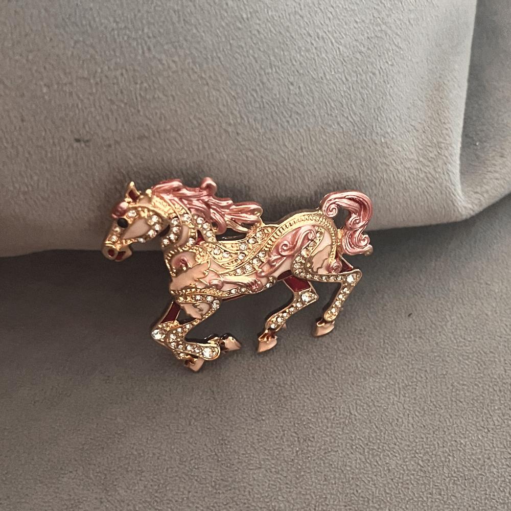 Luxury Enamel Rhinestone Horse Brooch Chinese Style Animal Lapel Pins Elegant Zodiac Pin  Festival