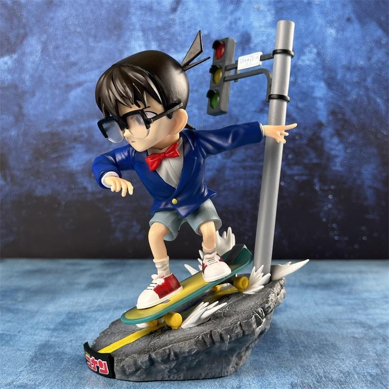 Anime Detektyw Conan Figurka Akcji LK 1/4 Conan na Rolkach Model Statua PVC Kolekcja Ozdoba na Biurko Zabawka Prezenty Urodzinowe