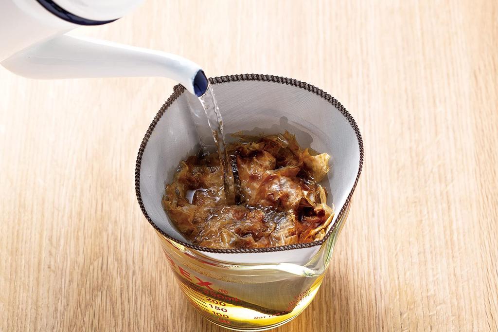 Sato Metal Industries SALUS Stainless Steel Mesh Dripper, Stand Type, Serves 6-8 People