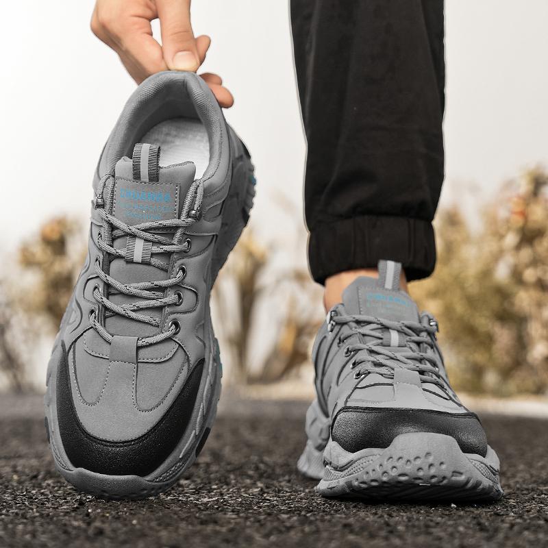 New Men's Fashion Casual Low Top Sports Shoes Students Thick Sole Comfortable Sneakers Boys Male Classic Breathable Basketball Shoes