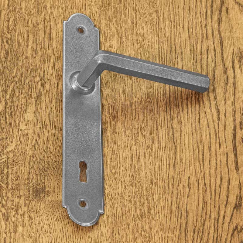 ALBA Door Handle with Key Plate 90mm STEEL