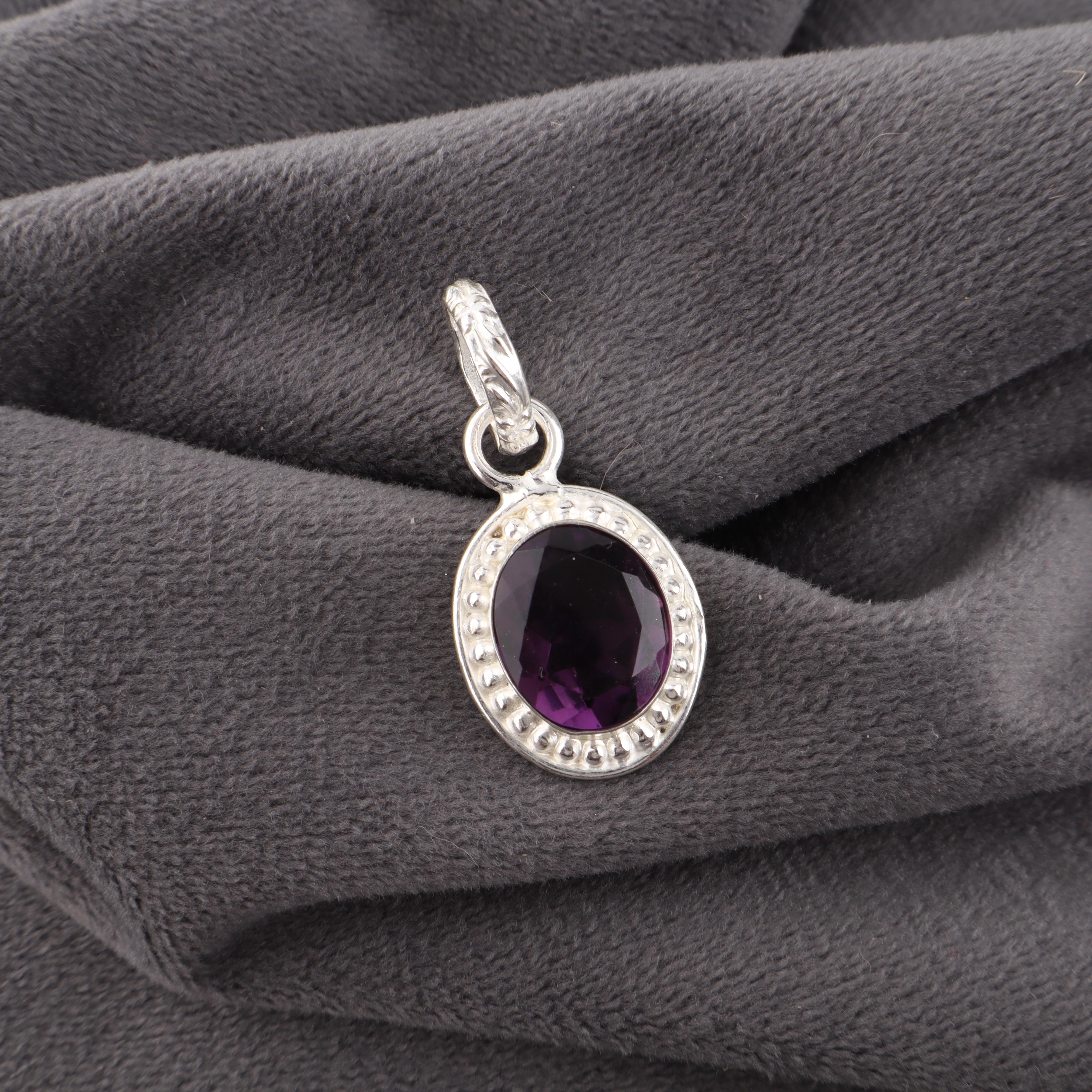 

Подвеска из африканского аметиста, Ювелирное изделие из драгоценного камня, Подвеска из стерлингового серебра 925 пробы, Подвеска ручной работы, Подарок для женщин 1.20 Inches фиолетовый