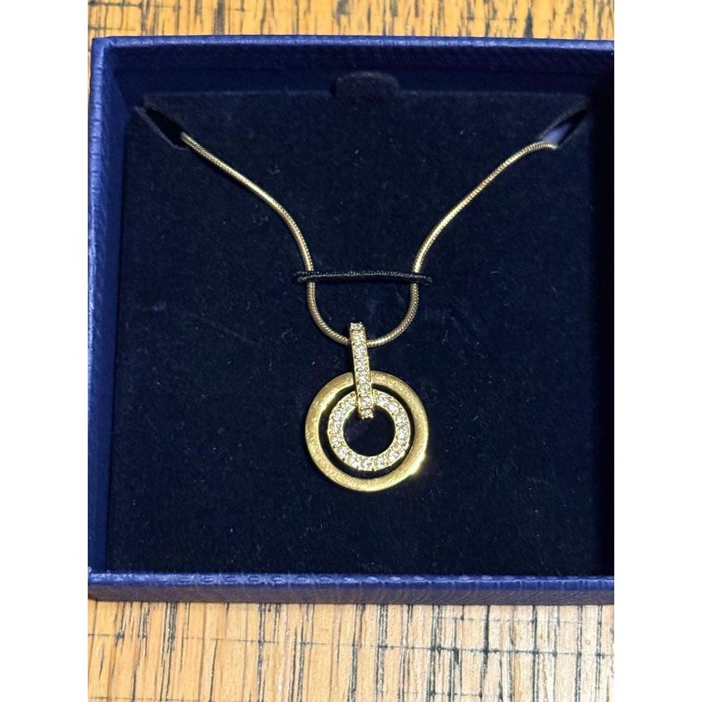 Used Good condition SWAROVSKI circle pendant necklace