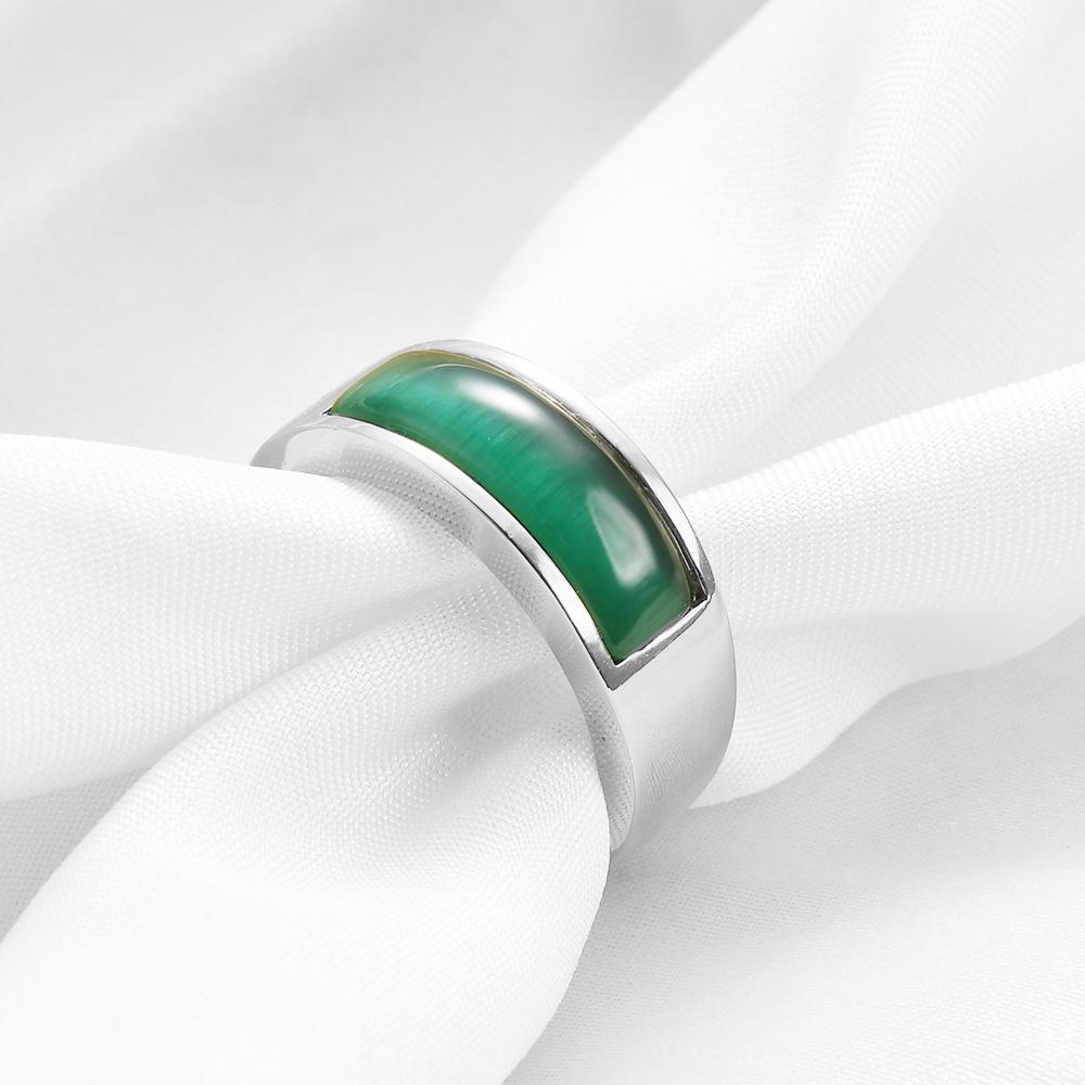 Anello Retro Europeo e Americano in Acciaio Inossidabile Verde Giada Occhio di Gatto per Donna