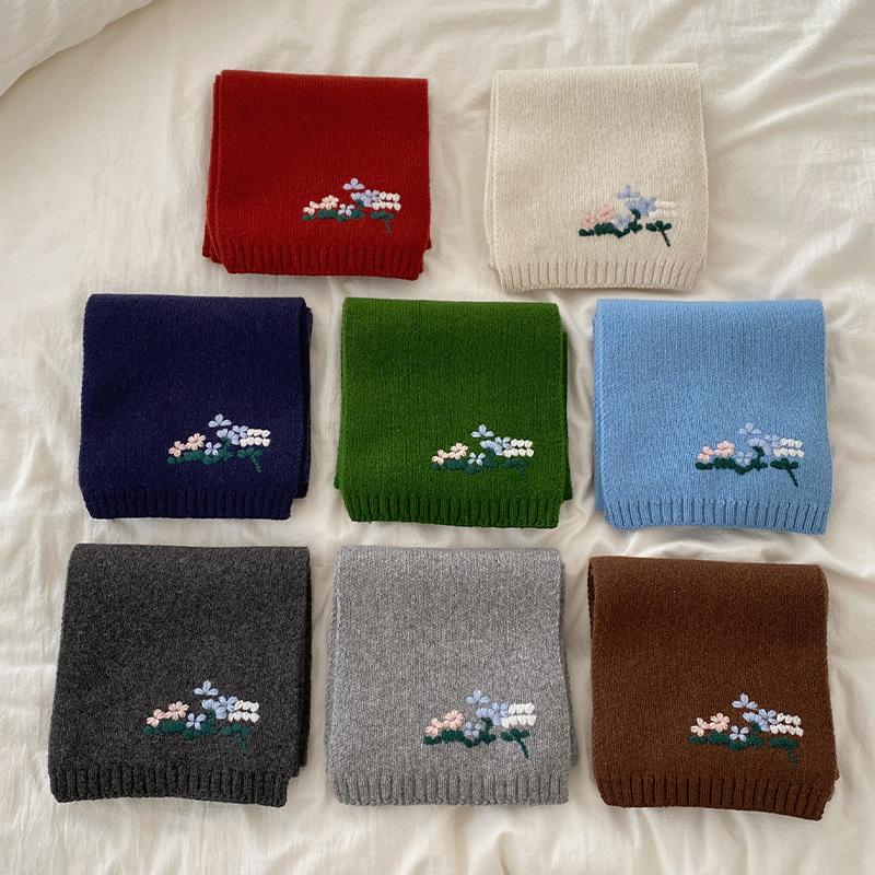 New Autumn and Winter Knitted Scarf with Embroidered Small Flowers Warm Neck Protection Scarf Autumn and Winter Atmosphere Warm Korean Style Scarf