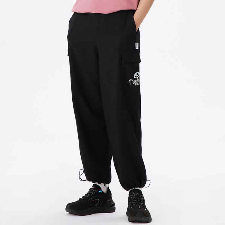 Li-Ning Badfive Solid Color Large Pocket Straight Casual Pants Women Pants Black AKXS300-3