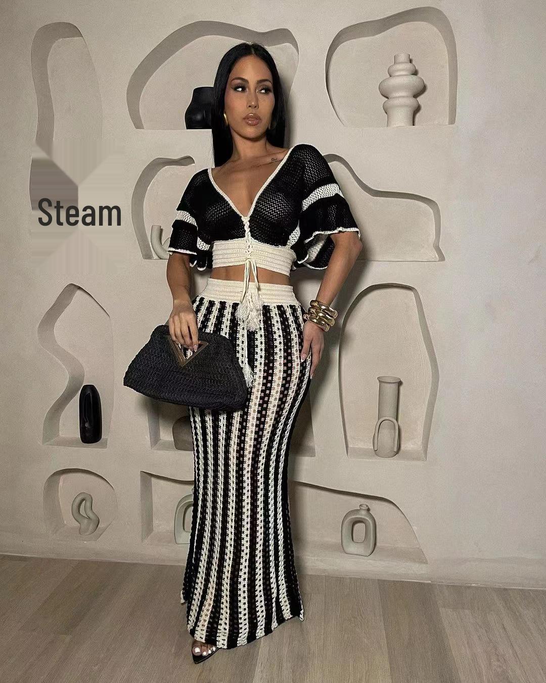 

Летний комплект из двух предметов с V-образным вырезом и полосатой вязкой для женщин S чёрный