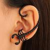 Gothic Black Scorpion Ear Cuff Punk Hip Hop Simulation Scorpion Ear Wrap Fashion Halloween Party Statement Non Piercing Ear Jewelry for Women Men