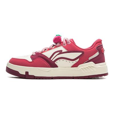 Disney X LiNing Common 80s Erdbeerbär Klassische Mode Retro Vielseitig Dicke Sohle Bequem Rutschfest Verschleißfest Low-Top Sneakers AGCV270-3