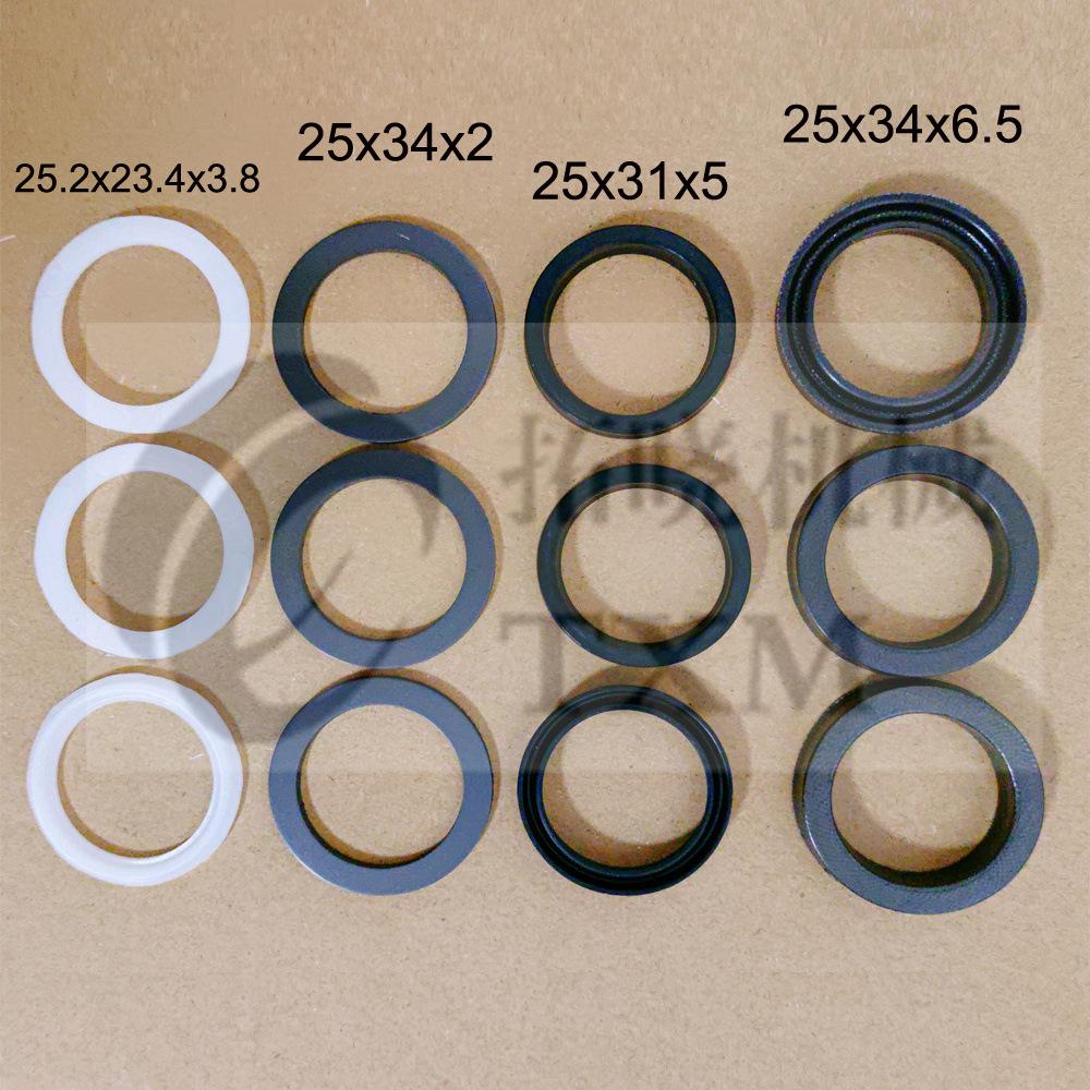 Kit di sigillatura e riparazione per idropulitrice ad altissima pressione: Testa Pompa, Morsetto, Panno, Stantuffo in Gomma e Paraolio