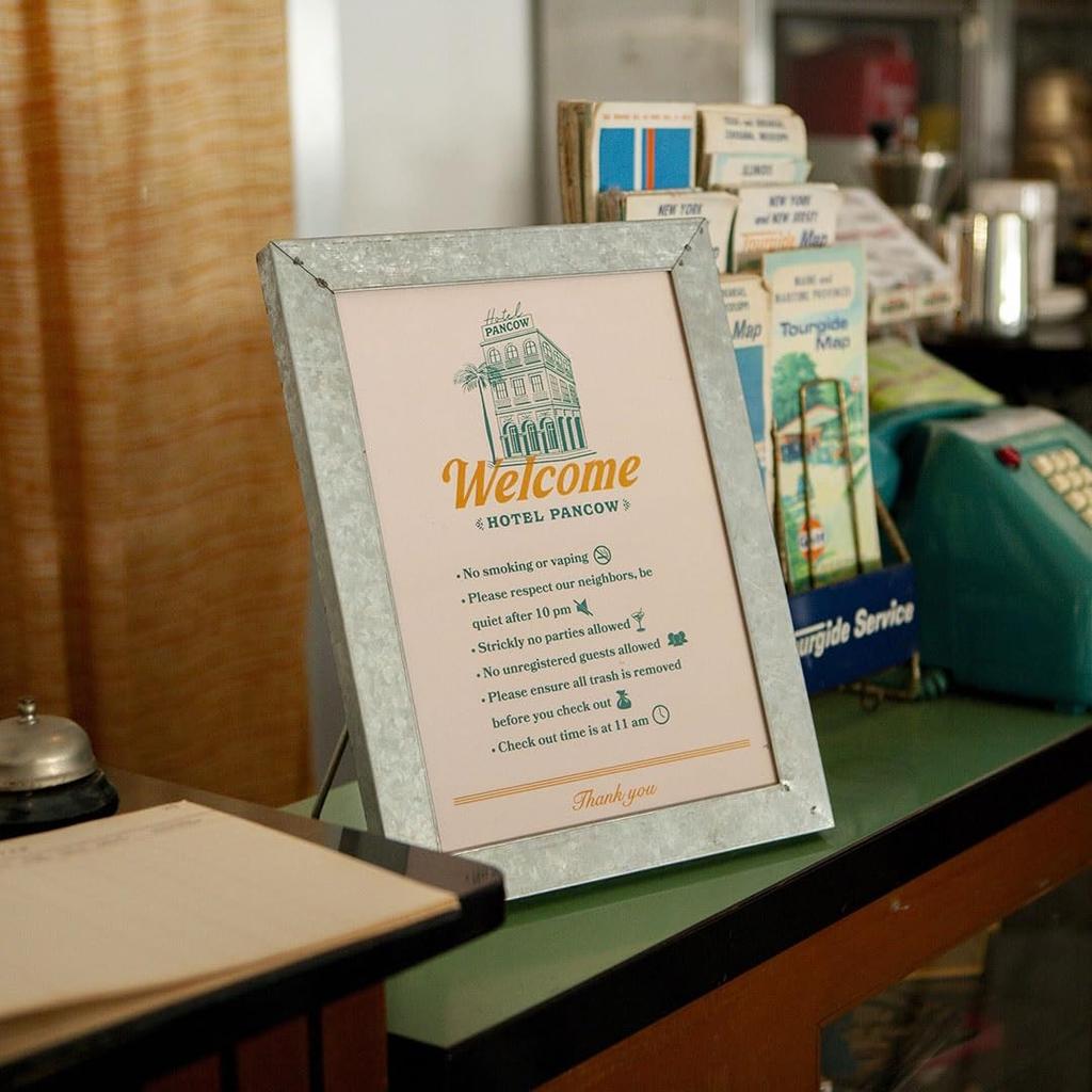 Dulton Galvanized Frame Stand A4 Sturdy and Sturdy Galvanized Frame Picture Frame Photo Stand Poster Frame Vertical 365 X 270 X 20mm RN-0400-A4