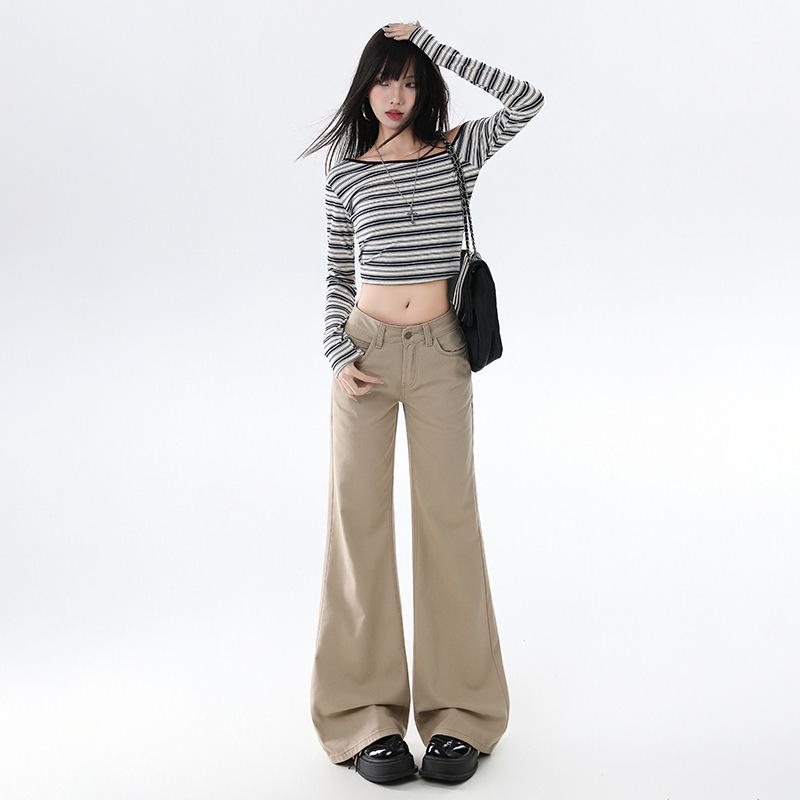 2025 Women's Retro Low-Waist Micro-Flare Jeans – Non-Clingy, Versatile, Loose Fit for Autumn