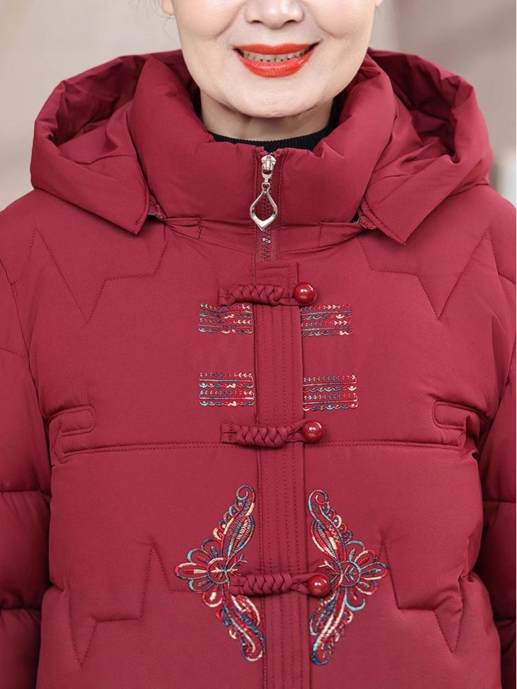 Elderly Women's Winter Jacket: Fleece-Lined Cotton Coat, New Chinese Style, Ideal for Mothers and Grandmothers
