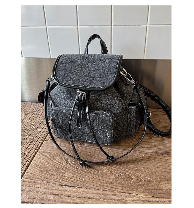 

Ретро рюкзак большой вместимости для женщин 2025 новый модный повседневный дорожный рюкзак с несколькими карманами студенческий школьный рюкзак чёрный