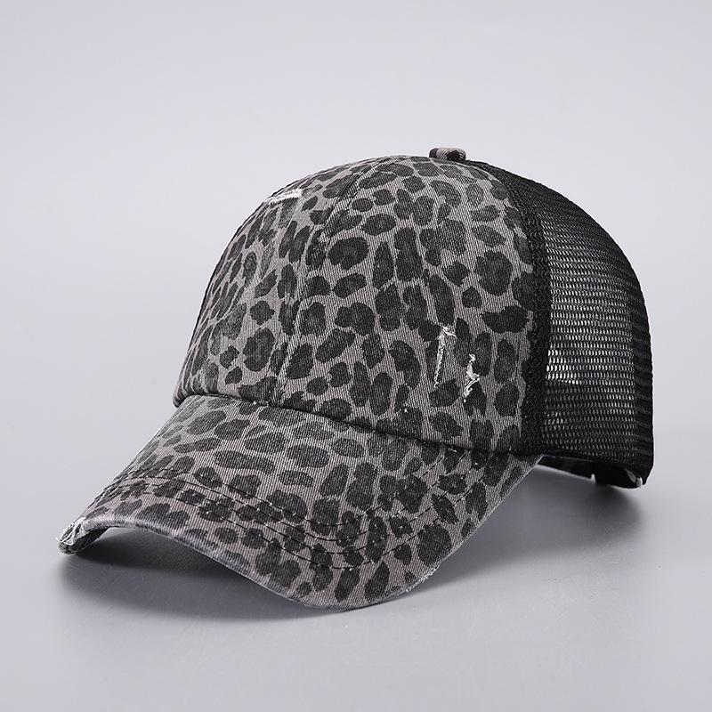 1 Women'S Sexy Leopard Print With Ponytail Baseball Cap, Suitable For Street Outdoor Leisure