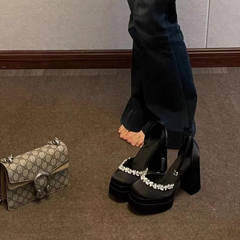 Giant legs long explosion thick-soled super high heels small man not tired feet thick heel word with rhinestone sandals women