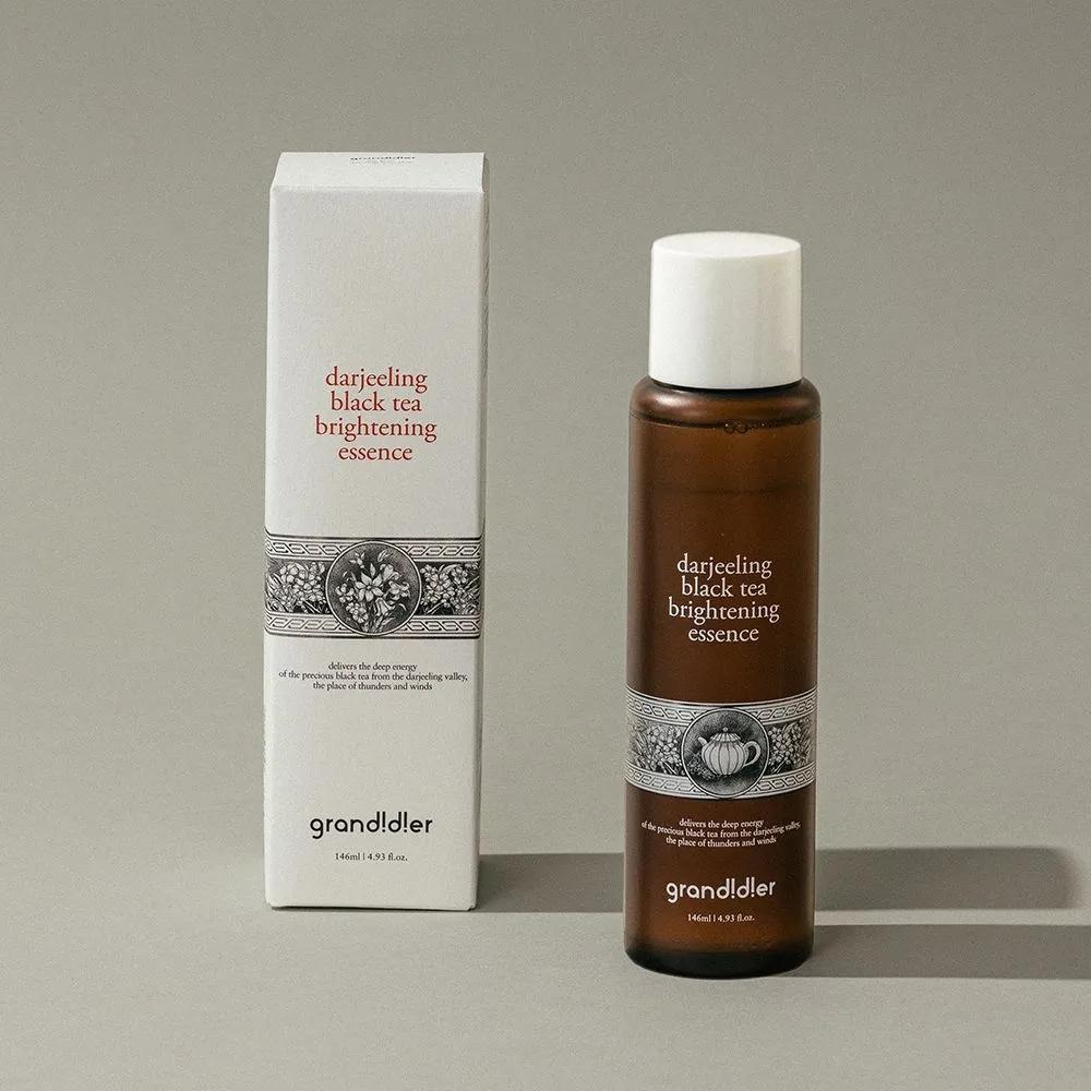 

Darjeeling Black Tea Brightening Essence 146ml 1