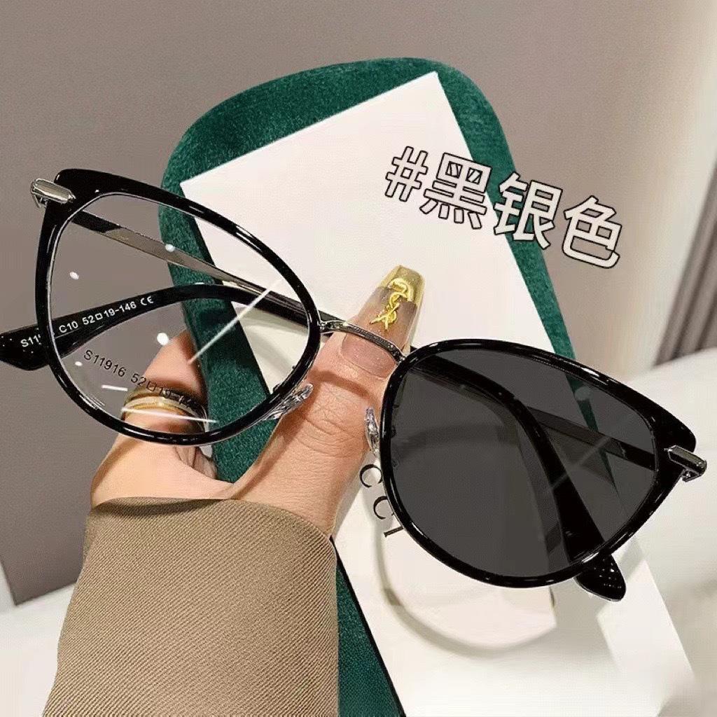 Retro Photochromic Myopia Glasses Fashion Anti Blue Light Cat Eye Flat Glasses for Women Vintage Eyewear