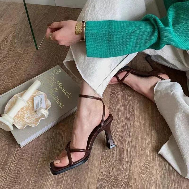 Fashion 2025 Summer Narrow Band Heel Sandals Women Thick Heel 7 CM Ankle Strap Fashion Square Toe Ladies Dress Sandalias Women's shoes