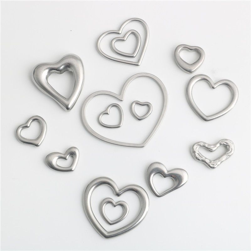 Fashion Stainless Steel Cut Out Heart Pendant Fashion Trendy Cool Punk Hip Hop Stylish Matching DIY Ornament Accessories