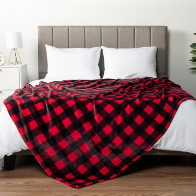 PAVILIA Black Red Buffalo Plaid Fleece Blanket Queen Size Soft Flannel Throw for Sofa Bed Warm Cozy Decorative Blanket for Fall