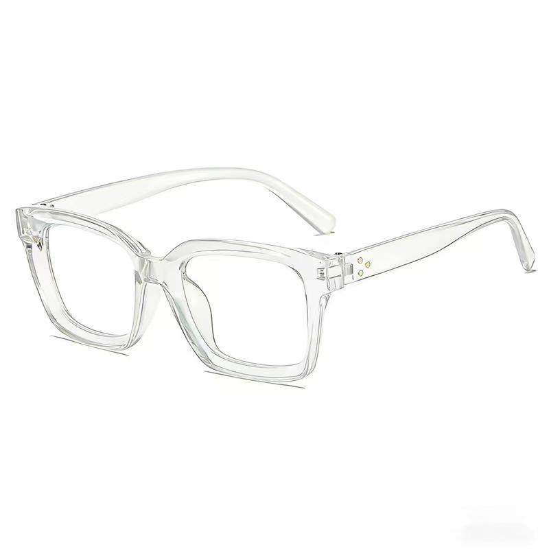 Ultra-Light Tea-Colored Photochromic Myopia Glasses for Women – Trendy Square Transparent Frames, High Aesthetic Bare-Faced Look.