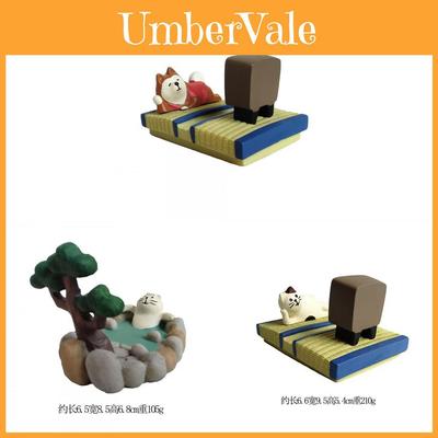 Tamamitsu Cat Resin Phone Stand With Artistic Design For Gift And Decor